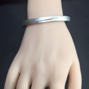 Bracelet, new